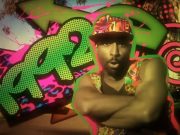 Mike Diva – IM ON CRACK!